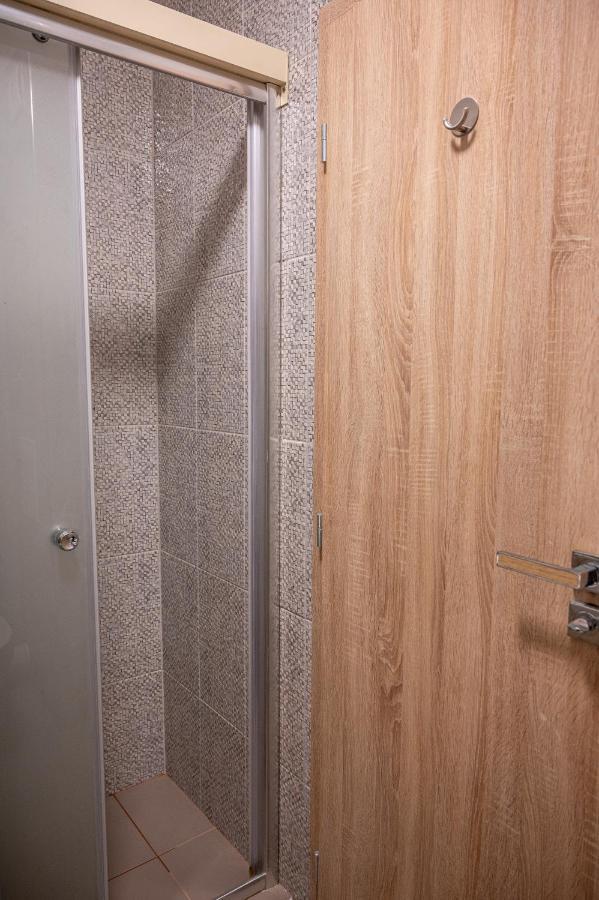 Elegant Spotless Apartment In Sofia Center Екстериор снимка